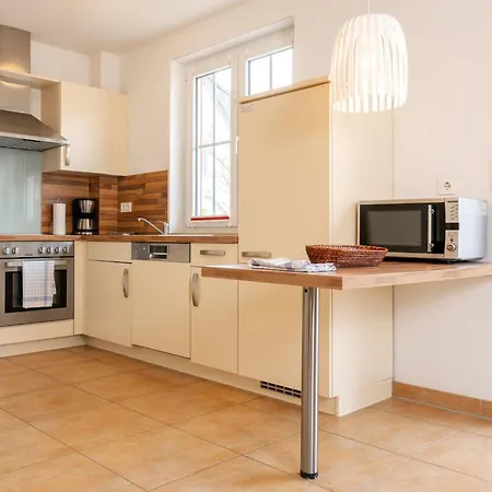 Urlaub Am Im Reethaus Fabius By Interhome